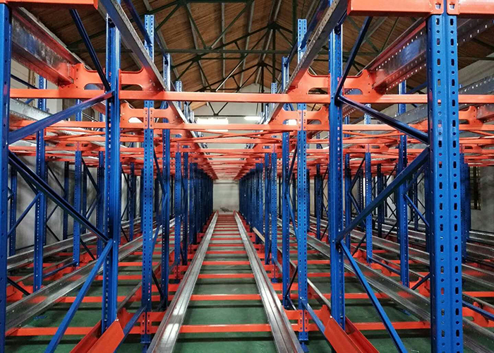 惠州四向穿梭車貨架