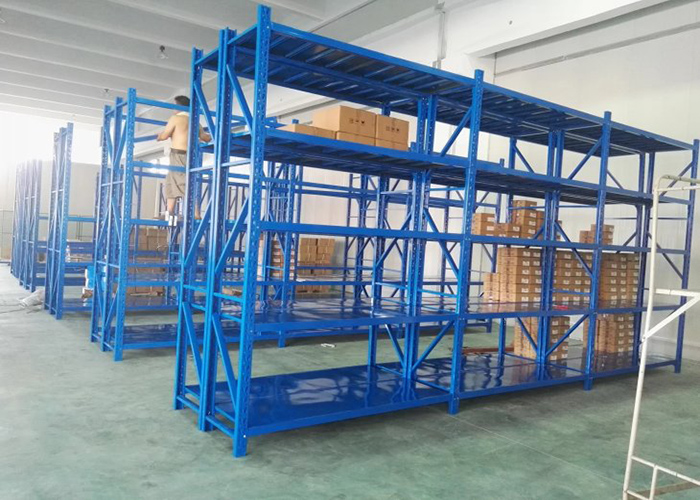 廣州倉庫貨架定制成本怎么控制?從材質到結構的省錢技巧