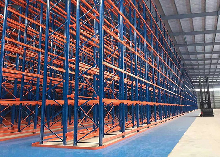 化工原料重型倉(cāng)庫(kù)貨架